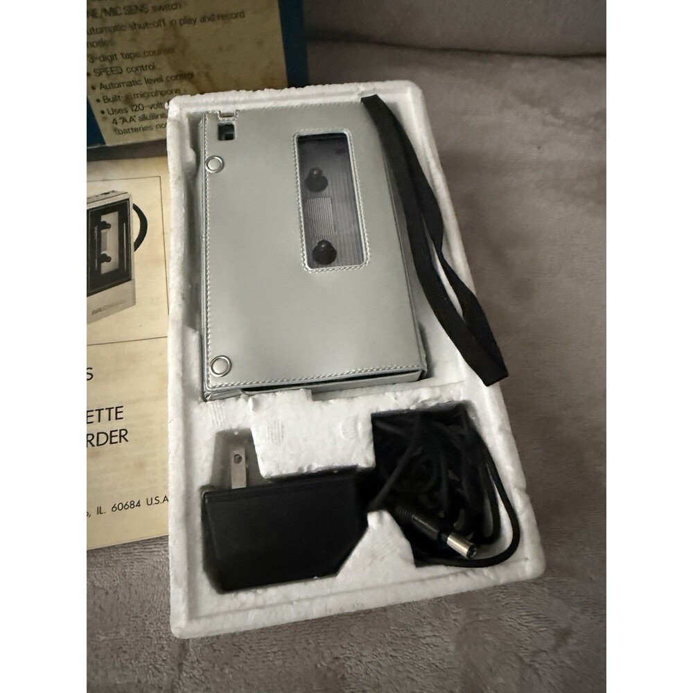 1982 Sears Cassette Player Recorder in Box #57 21741 Excellent Condition - Picture 3 of 8